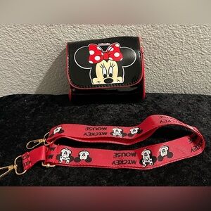 Cute Minnie Mouse Mini Crossbody Bag – Brand New